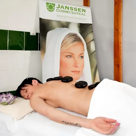 Wellness Ida فندق Františkovy Lázně